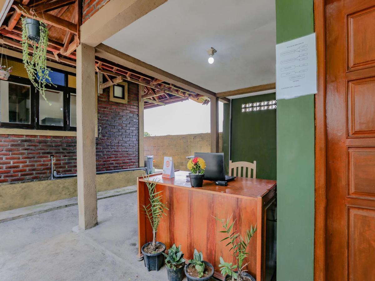 Vedanta Villa ロヴィーナ エクステリア 写真